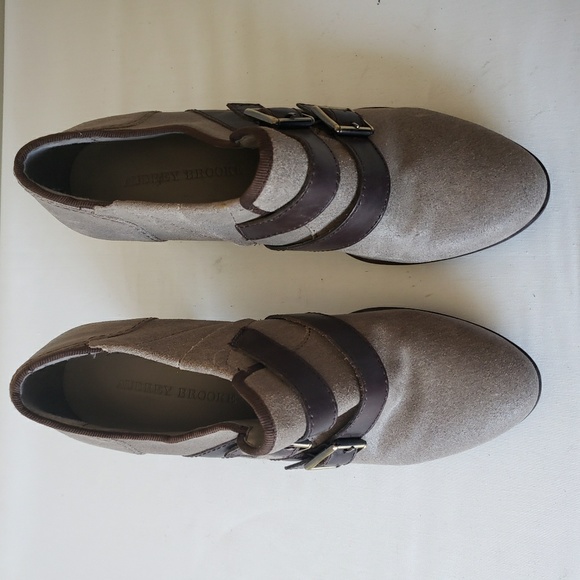 [Audrey Brooke] Taupe & Brown Ankle Boots Size 9 - Picture 7 of 8